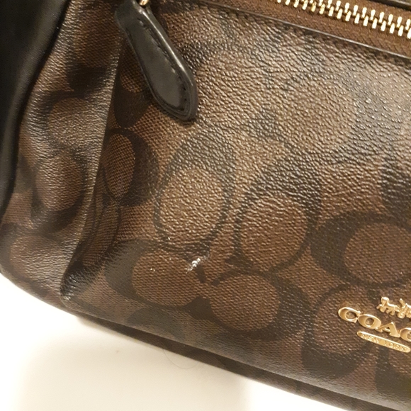 Sold Coach medium backpack - Picture 2 of 5